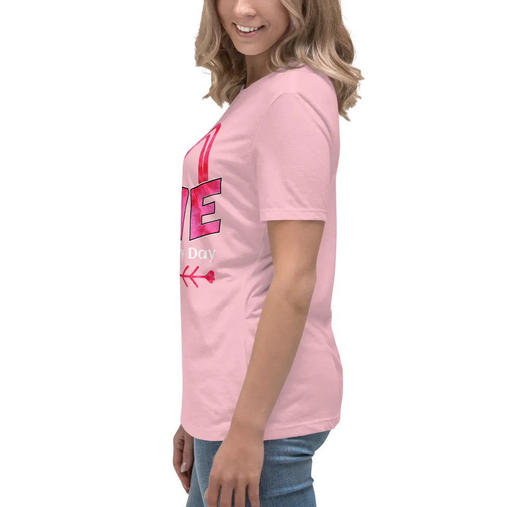 Women's Relaxed T-Shirt Small tp 3 XL