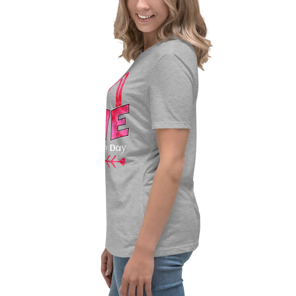 Women's Relaxed T-Shirt Small tp 3 XL