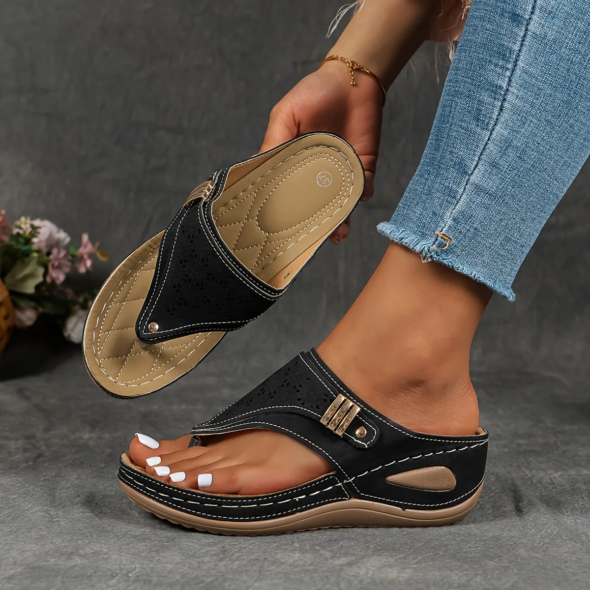 women's Trendy Solid Color Mesh Breathable Sports Sandals, Wear Resistance Non Slip Flip Flops, Casual Versatile Open Toe Beach Slippers