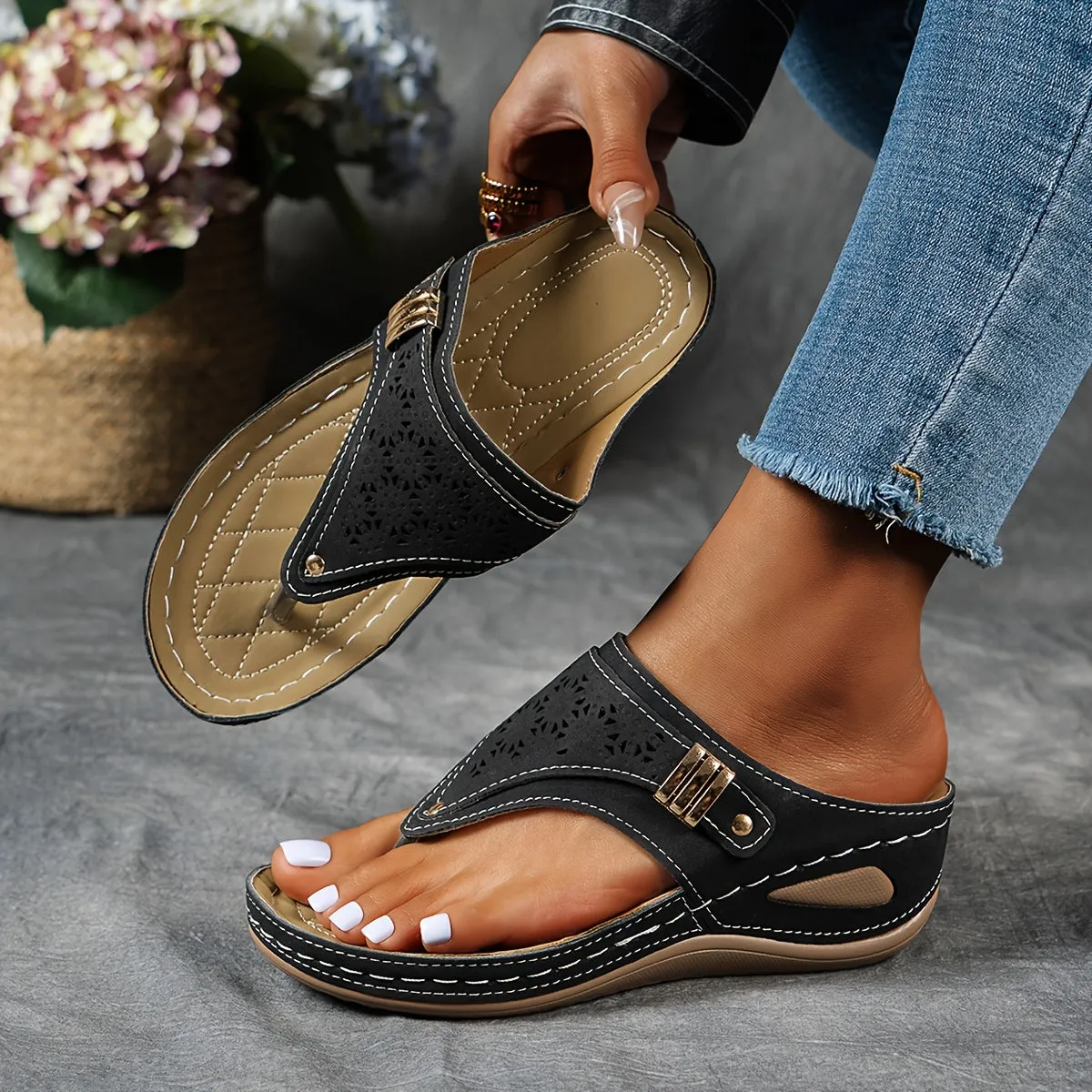 women's Trendy Solid Color Mesh Breathable Sports Sandals, Wear Resistance Non Slip Flip Flops, Casual Versatile Open Toe Beach Slippers
